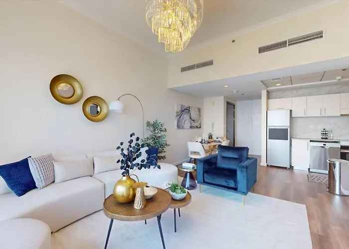 Spacious 1 Bedroom Marina View