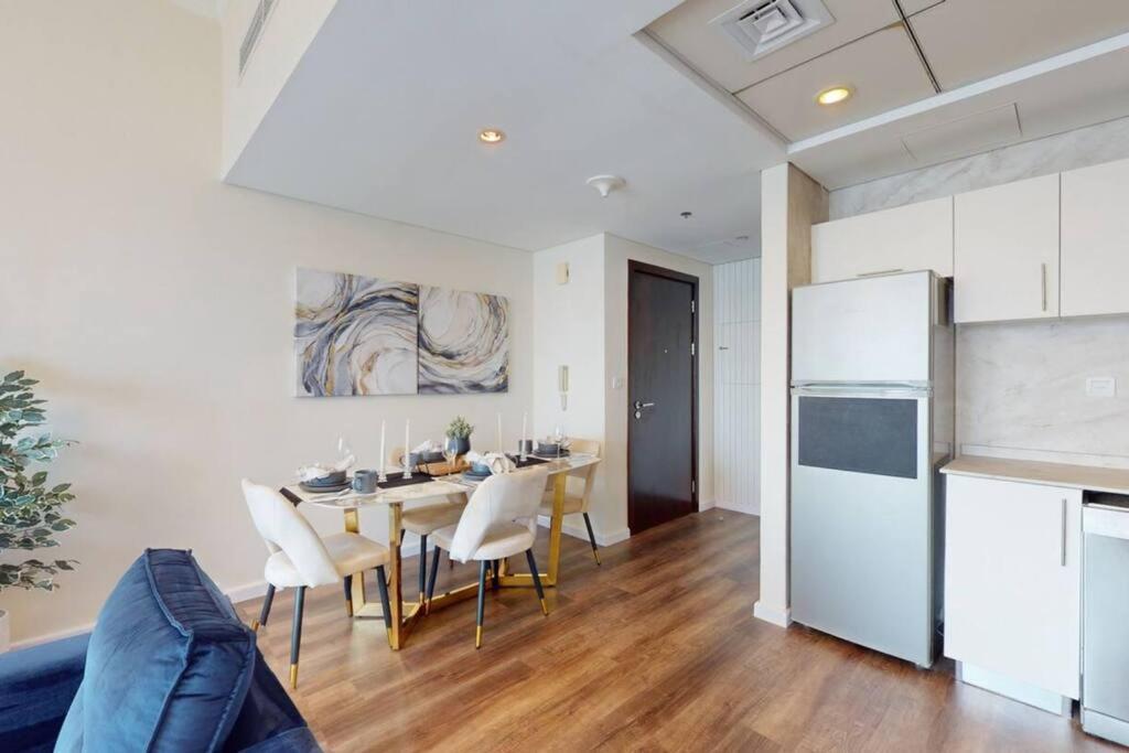 Apartment Spacious 1 Bedroom Marina View *