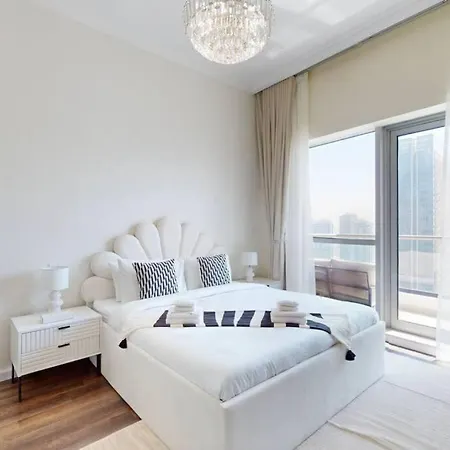 Spacious 1 Bedroom Marina View Dubai Esterno foto